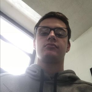 Meet your Posher, Tyler